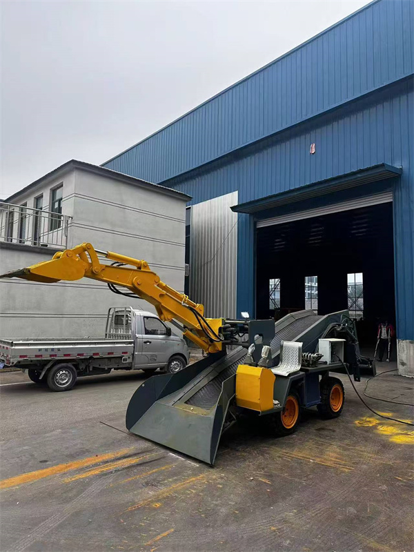 轮式皮带式挖掘式装载机